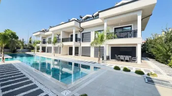 Просторные апартаменты для семейного проживания на реке Чалыш